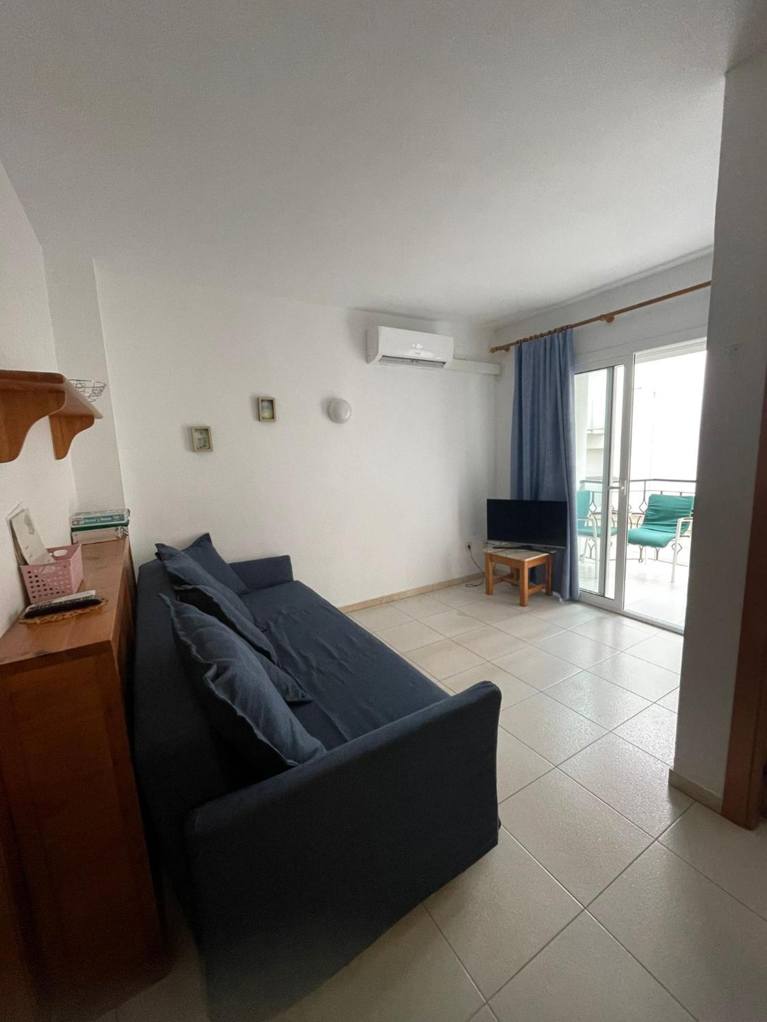 Apartamento Con Piscina En El Centro De Blanes Exterior foto